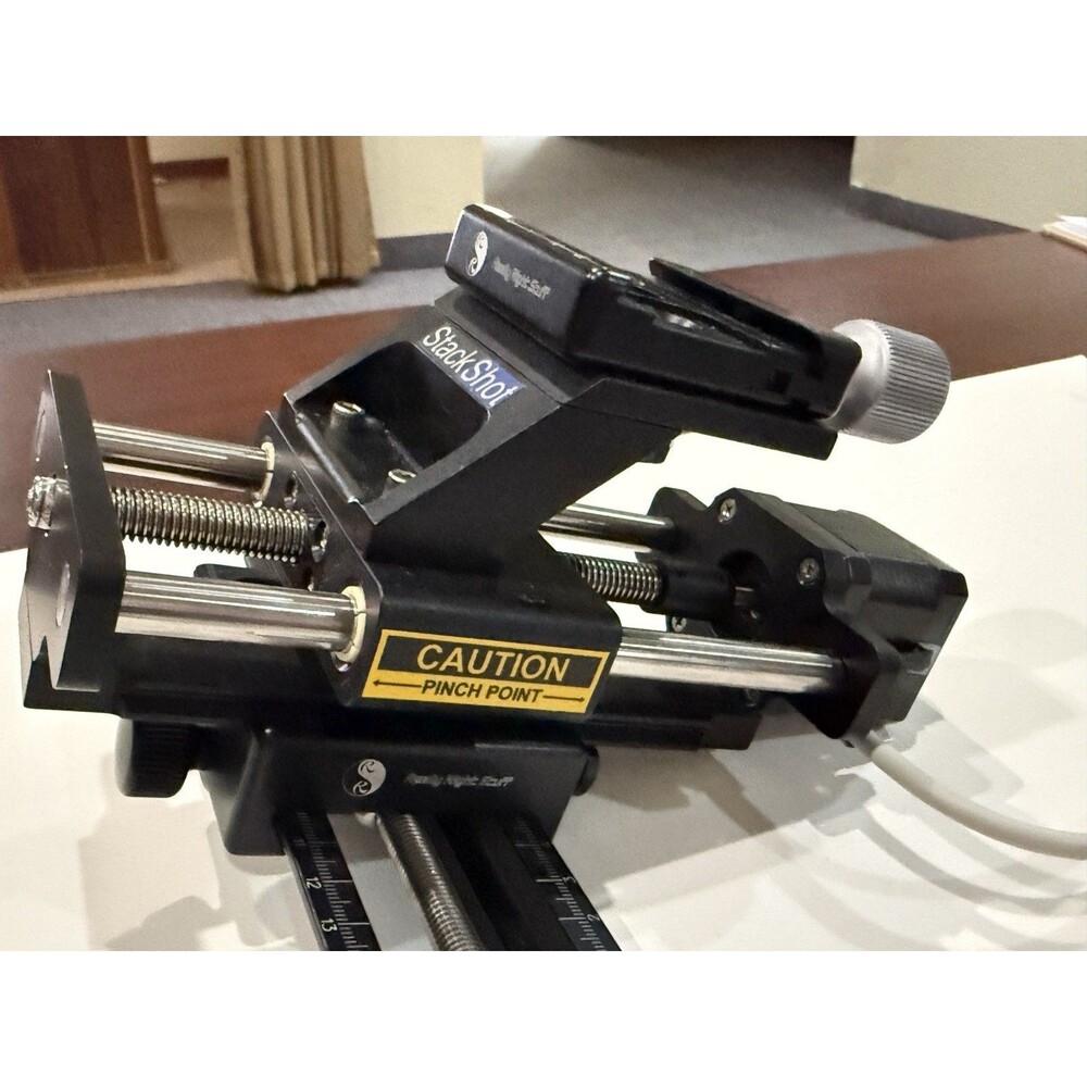 Cognisys StackShot Motorized Macro Rail Controller RRS Rails Tested One Owner - Picture 8 of 16